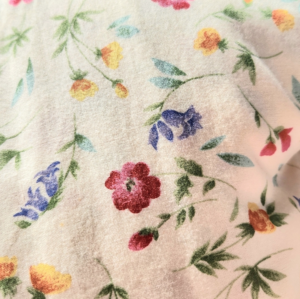 Floral Cream Maxi Dress with Side Ties - Picture 3 of 14